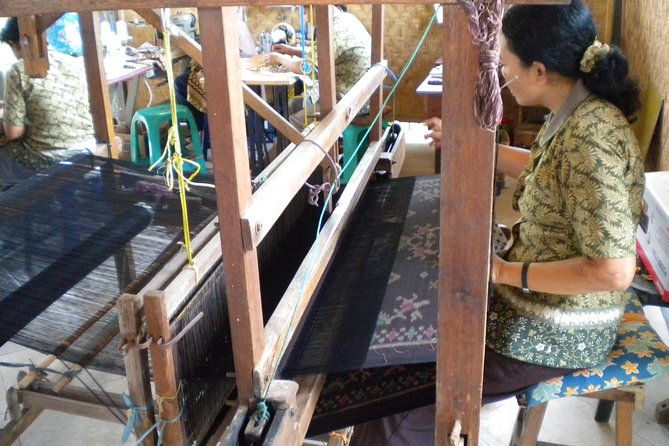 1 Day Bali Whole Day Tour 13 to 14 Hours For LIMETED TIME IN BALI - Celuk and Mas: watching craftsmen work (not just souvenir browsing)