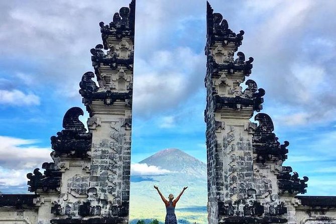 All-Inclusive Lempuyang Temple Gate Of Heaven Tour - Gate of Heaven at Lempuyang Temple: the Mount Agung photo moment
