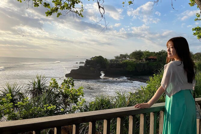 All inclusive Tanah lot & North Bali Tour: Jatiluwih, Ulun Danu - Tanah Lot Temple: The Ocean-Edge Start