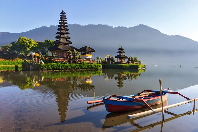 Amazing Bali Dolphin Watching Trip Experience - Lovina sunrise dolphin adventure: amazing, but expect company
