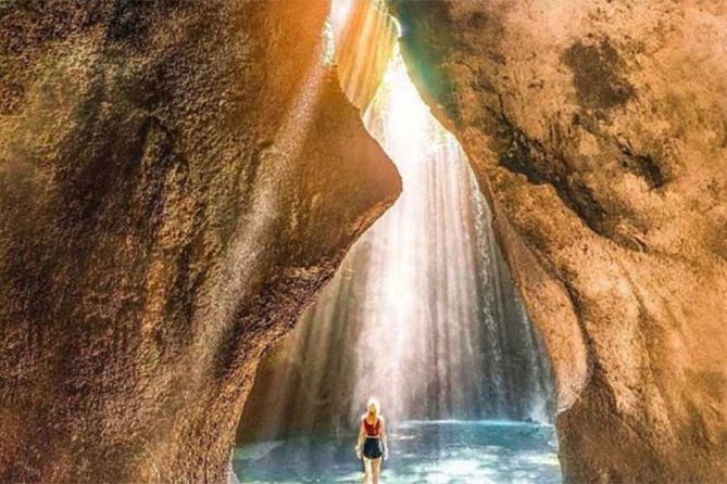 Amazing Private Tour: Lempuyang temple, Tirta gangga, Tukad cepung waterfall - Stop 1: Penataran Agung Lempuyang Temple (Gates of Heaven Energy)