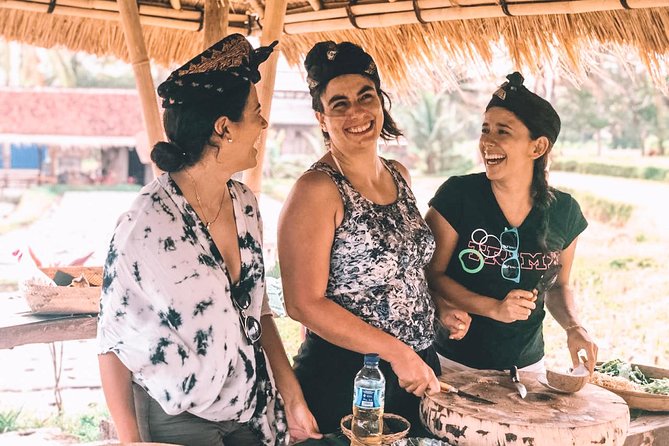 Authentic Balinese Cooking Classes - How the Balinese market tour sets up your cooking