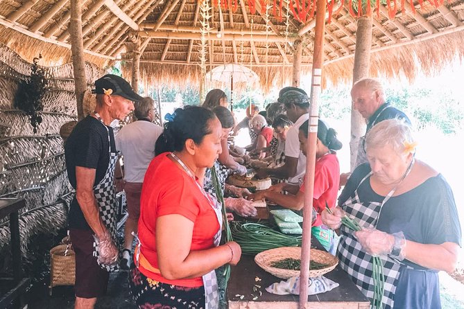Authentic Balinese Cooking Classes - The hands-on class: what you actually cook