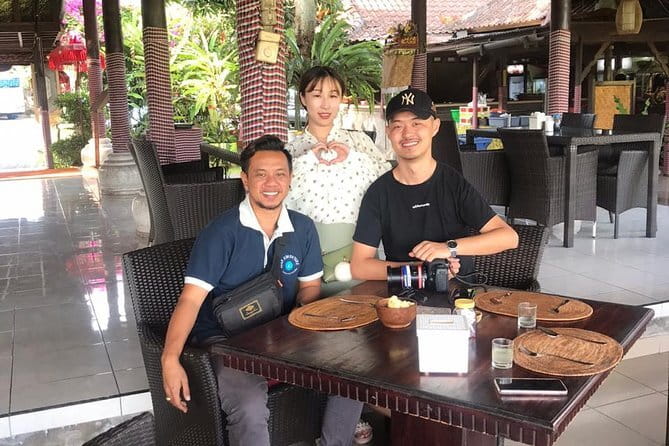 Bali Airport from or to Seminyak/Canggu/Sanur/NusaDua/Uluwatu - Hotel Pickup and Drop-Off in Bali’s Popular Areas