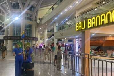 Bali Airport Private Transfers | Welcome Pickups - Waiting Time Math: 1.5 Hours After Landing (Plus the 30-Minute Offset)