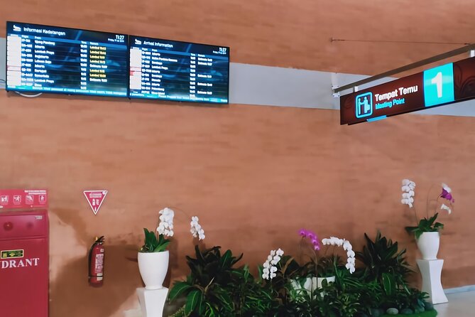 Bali Airport To/From Kuta, Seminyak and Canggu | Price per Car - Flight delays and pickup timing: what the service promises vs what you should do