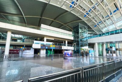 Bali Airport Transfer Service - The ride setup: one car, up to four, with luggage