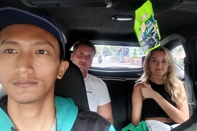 Bali Airport Transfer Shuttle Service - Vehicle comfort in the real Bali heat