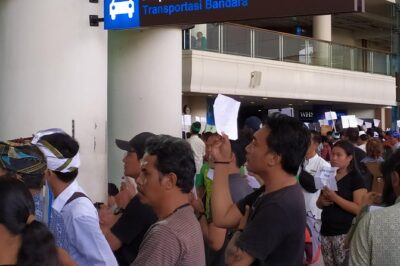 Bali Airport Transport & Transfer - What you’re paying for: $7 private AC, fuel, and parking