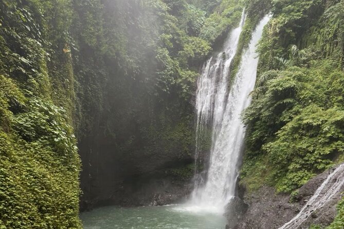 Bali Beach Horse Riding combo with waterfall All Inclusive - Price and value: is $115 per person a smart deal?