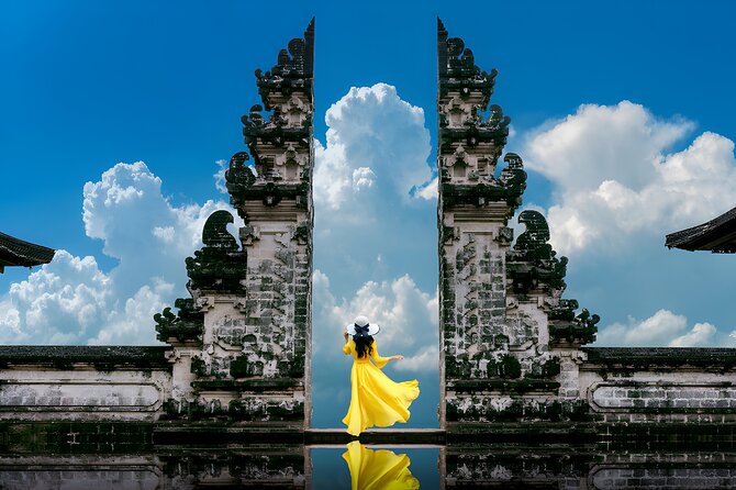 Bali Car-Charter: The Gates of Heaven Bali Tour - Tenganan Ancient Village: old customs you can actually witness