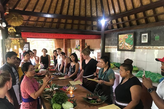 Bali Cooking Class Experience with All Inclusive - Optional add-ons: Tirta Empul and Tegallalang versus Elephant Cave and Tegenungan