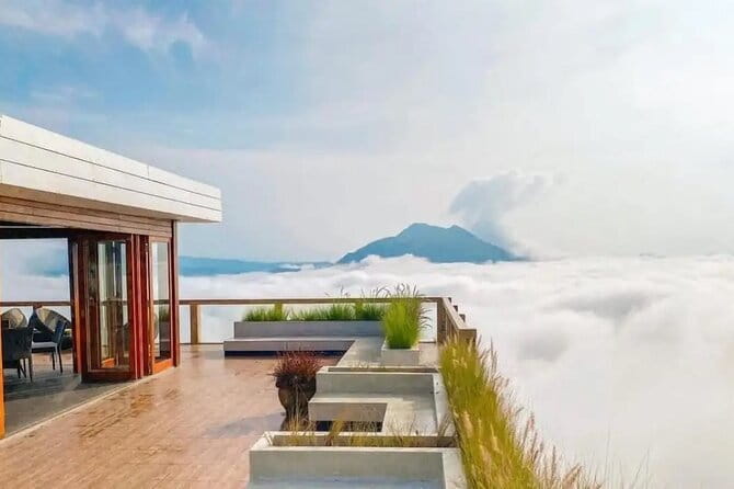 Bali day trip : Batur Sunrise Hike and Hot Spring All inclusive - The descent and hot spring reset at Lake Batur