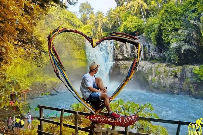 Bali Day Trip to Ubud Highlight Tour and Tanah Lot Temple - Stop 3: Puseh Batuan Temple and the Wantilan dance practice connection