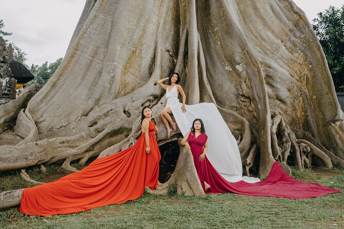 Bali Flying Dress VIP Ubud Photoshoot (Private with Professional Photographer) - The 700-year-old banyan tree: the “show-stopper” moment