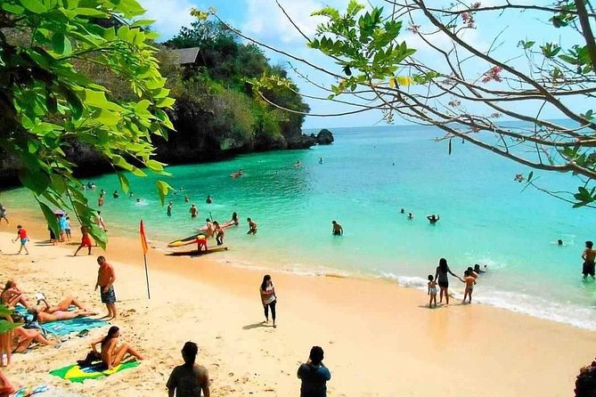 Bali Halfday Tour Uluwatu - Price and logistics for a Bali half-day Uluwatu tour