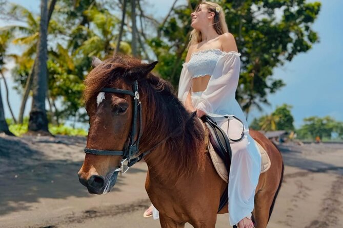 Bali Horse Riding Trot & Canter Saba Beach with Local Temple - The trot and canter along black sand: what the ride feels like