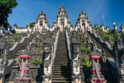Bali Instagram: Gate of Heaven Tour - Door-to-door pickup: why the drive from south Bali matters