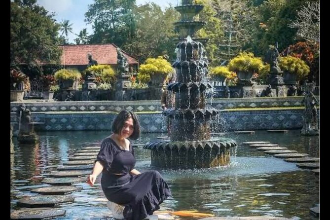 Bali : Instagrams Tour Lempuyang Temple, Tirta Gangga- Tukad Cepung , Tibumana Waterfall - Price and what’s actually covered (plan for admission surprises)