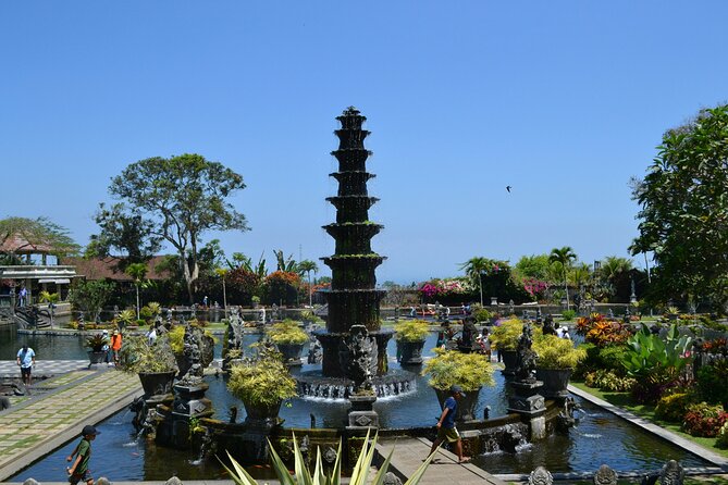 Bali Lempuyang Gate of Heaven and Besakih Mother Temple Tour - Guides that explain temple life (from Darma to Oka and Pak Kris)