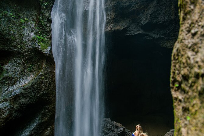 Bali Lempuyang Photography Tour -All Inclusive & Private - Tukad Cepung Waterfall: the dramatic rocks need a little walking