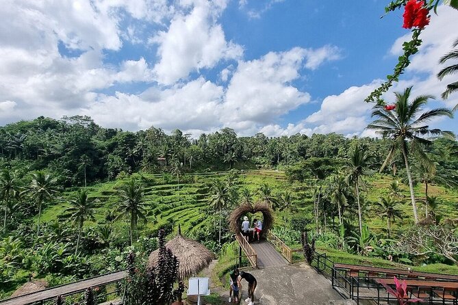 Bali Private inclusive tour: Best of Ubud in a Day - Stop 1: Puseh Batuan Temple (Time, Setting, What to Look For)