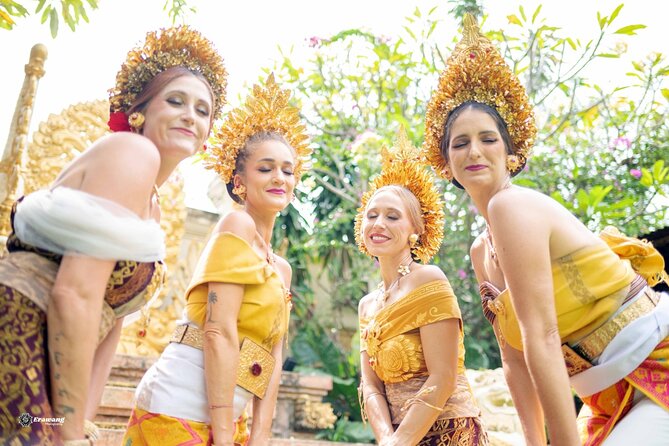 Bali Professional Photoshoot in Traditional Dress Outfit - Makeup Before the Camera: What the MUA Part Means for Your Results