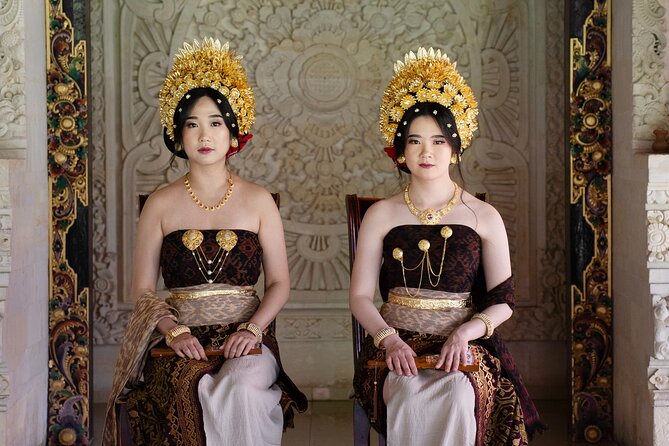 Bali Professional Photoshoot in Traditional Dress Outfit - What You Receive: Original Files Plus Slimming Retouch Edits