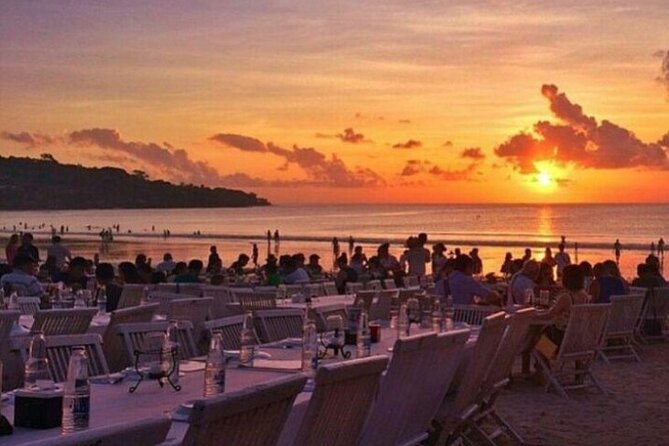 Bali Romantic Seafood Dinner under sunset jimbaran Beach - What you actually eat: seafood dinner plus rice, veggies, and fruit