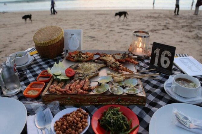 Bali Romantic Seafood Dinner under sunset jimbaran Beach - Romance check: crowds, chili, and service variables