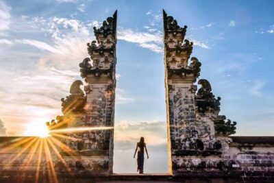 Bali Royal palaces (observe tour) - Lempuyang Temple: The 1,700-Step Gateway to Heaven