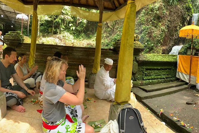 Bali Spiritual: Balinese Healing, Temple & Rice Terrace - Tirta Empul temple time: iconic spiritual water context