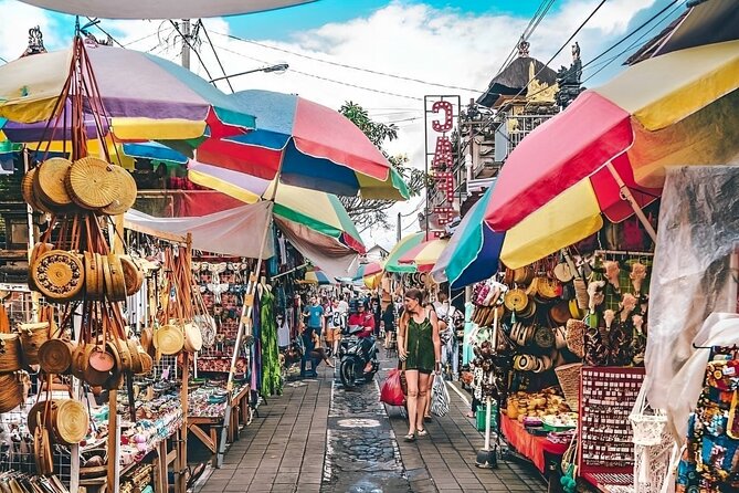Bali Tour : Best Attractions in Ubud with Rice Terrace - Sacred Monkey Forest Sanctuary: temple walls, monkeys, and real time to wander