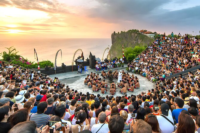 Bali Water Sports, Spa, Uluwatu Temple, Kecak Dance and Dinner - Nusa Dua Lunch: A Set Menu Stop That Keeps the Day on Track