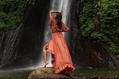 Bali Waterfall Tour – Hidden Spot All Inclusive Private Day Trip - Munduk Waterfall: A Calm Forest Start in the Highlands