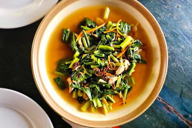 Balinese Street Food Tour By Motorbike All You Can Eat and Drink! - Women guides, family recipes, and the culture talk you’ll remember