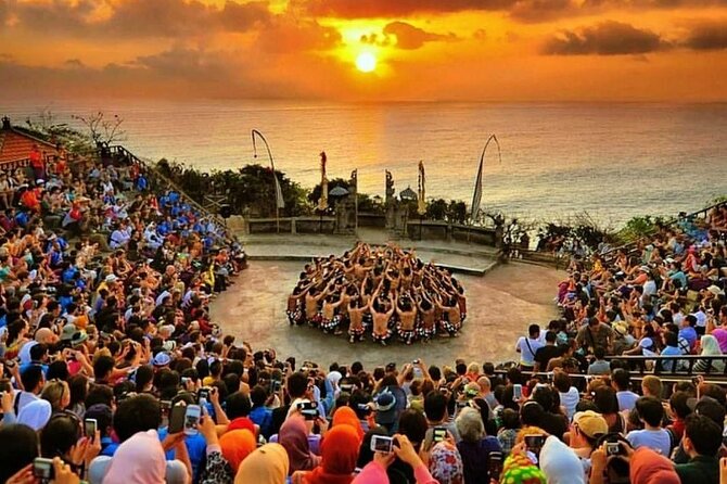 Bali's Best Sunset: Uluwatu Kecak Dance & Dinner Jimbaran Beach - Pickup and the Traffic Reality Check