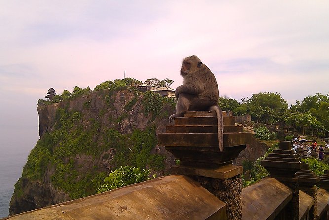 Bali's Spiritual Pillars - Uluwatu Temple Tour - Pickup and Private Vehicle: Why Logistics Matter Here