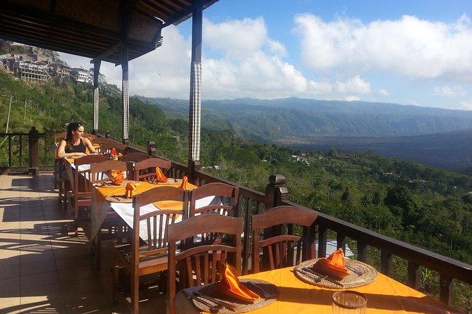 Batur Volcano Sunrise Trekking, Rice Teracce & Bali Coffee Plantation Tour - What to pack and how to handle the cold mountain breeze