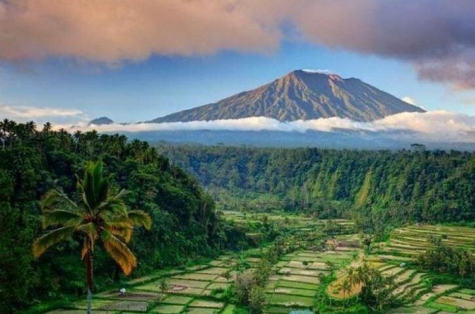 Best bali transport service - custom your own itinerary - Kuta, Legian, Canggu and Seminyak: the “easy to start” side of Bali
