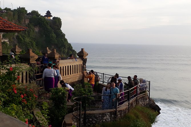 Best of Bali Tanah Lot & Uluwatu Temple Tour Package - Stop 1: Tanah Lot Temple as your first big sight