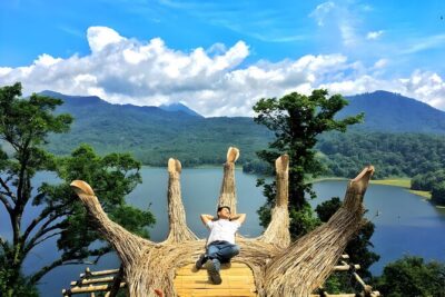 Best of North Bali Tour, Hot Spring, Waterfall, Lake Temples - Brahma Vihara Arama Buddhist Monastery: Quiet Gardens and Big Beliefs