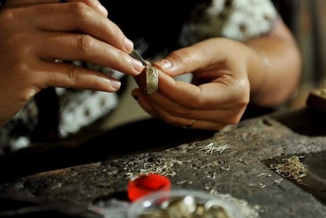 Best of Ubud Full Day Private Guided Tour - Celuk Village silver and a Balinese house compound: craft and everyday culture