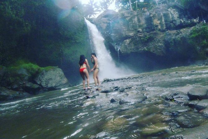 Best of Ubud Full Day Private Guided Tour - Barong and Kris Dance: a classic start with stage-friendly viewing