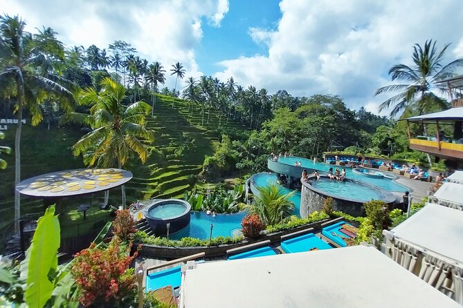 Cretya Ubud Tours - Stop 1: Celuk Village for gold and silver handiwork (about 30 minutes)