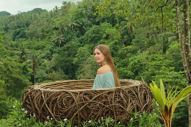 Cretya Ubud Tours - Stop 3: Tegenungan Waterfall for swimming and big green scenery (about 1 hour)