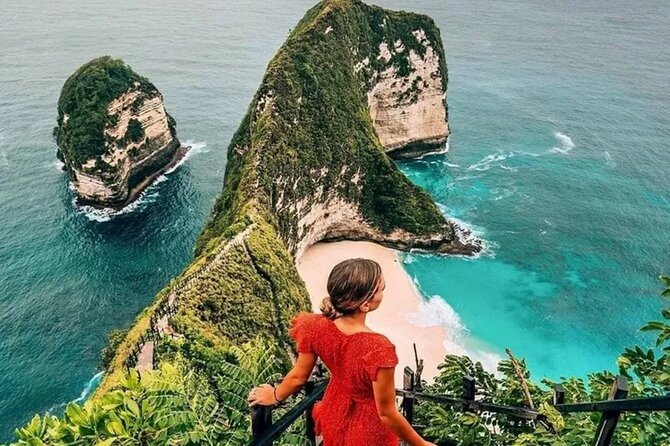 Day Trip to Nusa Penida with All Inclusive - Pasih Uug (Broken Beach): the cliff hole that looks fake until you’re there