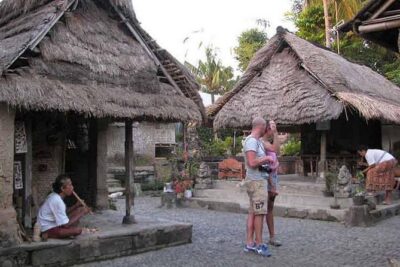 Day Trip: Ubud Monkey Forest, Rice Terrace, Temple and Waterfall - Pickup, pacing, and what 8 hours really means