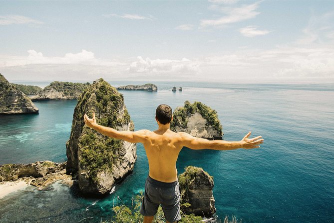 East Nusa Penida Small Group Tour: Atuh Beach & Diamond Beach – Full Day - Thousand Island Viewpoint and Atuh King Five: why this first stop works