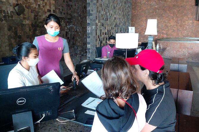 Exclusive Bali Airport Arrival to Hotel Transfer - Luggage Rules and the 1-Suitcase Reality